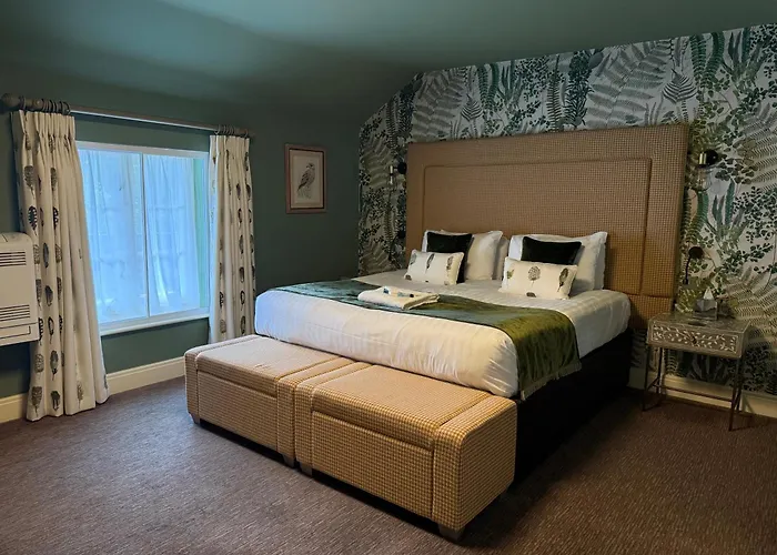 Elveden Inn